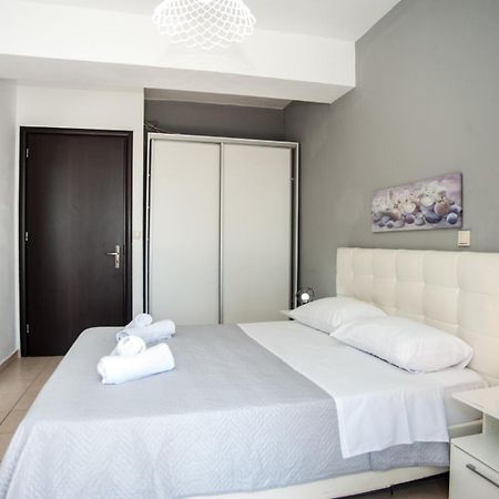 Gravanis Ir Home Pesádha Exterior foto